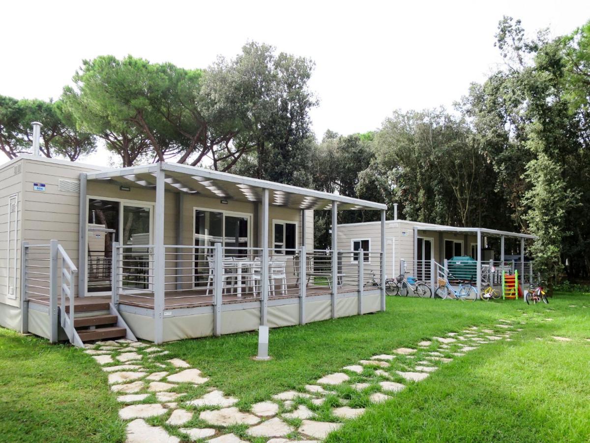 Holiday Home Maxi Caravan Capri By Interhome Baia Domizia Exterior foto